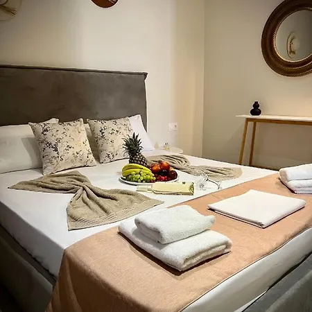 Maria * Néa Szkióni